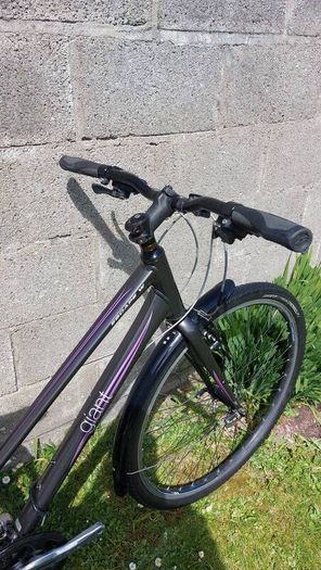Giant Escape Hybrid bike - Size Small/16" - Commuting bike - Fully serviced - Excellent condition