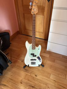 Fender Mustang PJ Bass