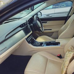 Jaguar XF 2016