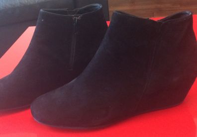 Designer butterflight ankle boots PRICE DROP