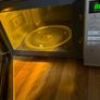 Panasonic 800W Microwave Image 2