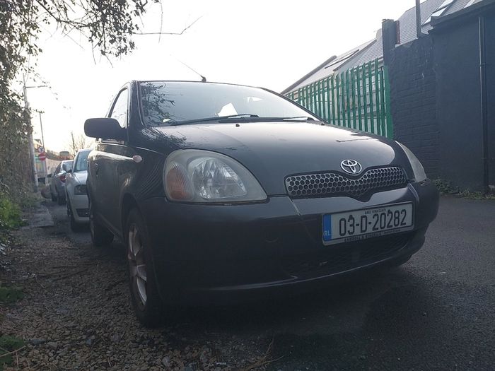 2003 Toyota Yaris - Black - Low Mileage