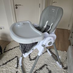 Babylo siesta highchair