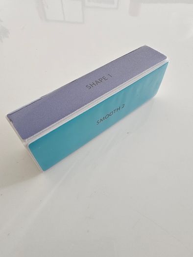 New unused 4 sided nail smoothing & buffing block