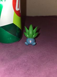 Pokemon Oddish Figure