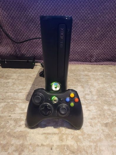 Xbox 360 Slim Rgh3 250gb