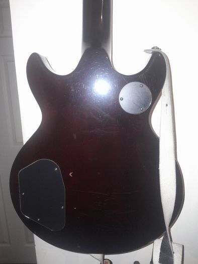 Ibanez ar325