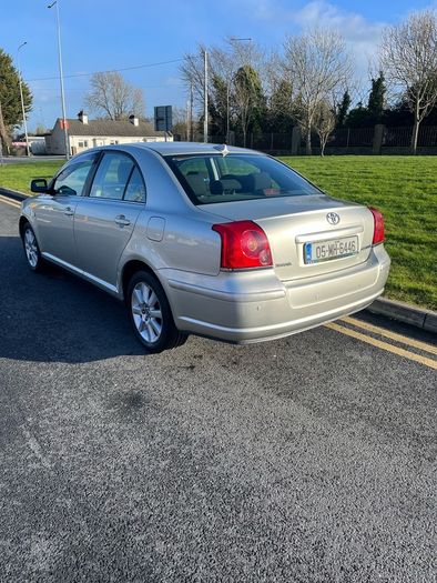 2005 Toyota Avensis