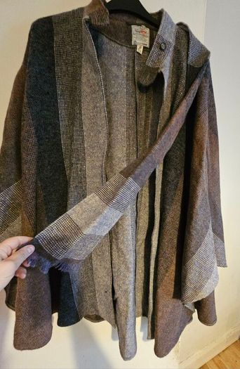 Avoca Ireland Brown Tweed Vintage Poncho Stripe Cape Pure Wool Neck Tie