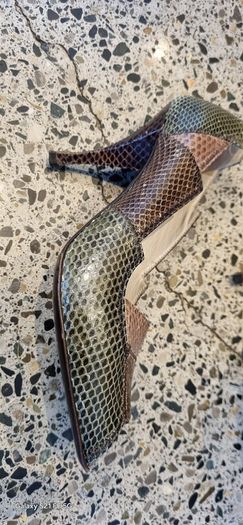 Yves Saint Laurent shoes