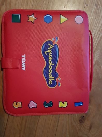 TOMY Aquadoodle Take and Travel Case