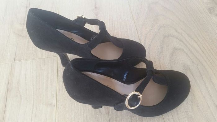 Black shoes