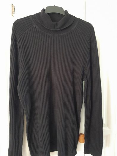 River Island Black Ribbed Polo
