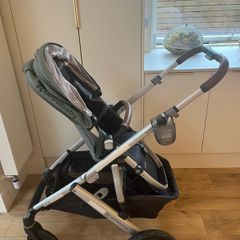 Uppa Baby Vista