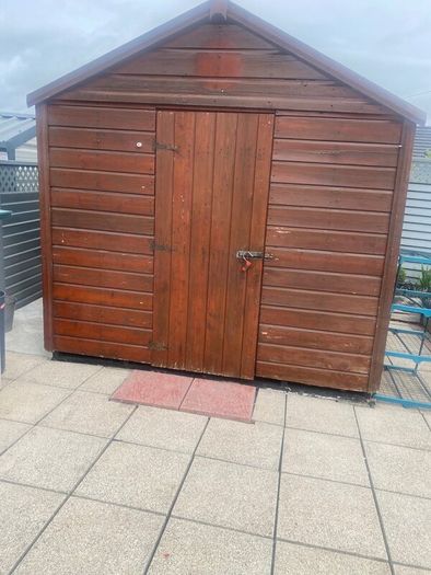 free stuff garden shed dismantle and take away