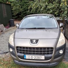Peugeot1.6 D 3008  whole car repair or spares.