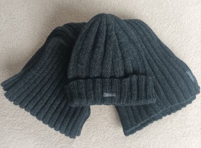Fisherman Out of Ireland Scarf Set