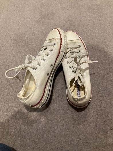 white ladies converse size 37 euro
