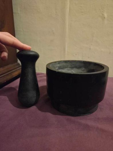 Large Mortar and Pestle
