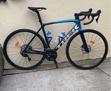 Trek emonda SL5 carbon road bike