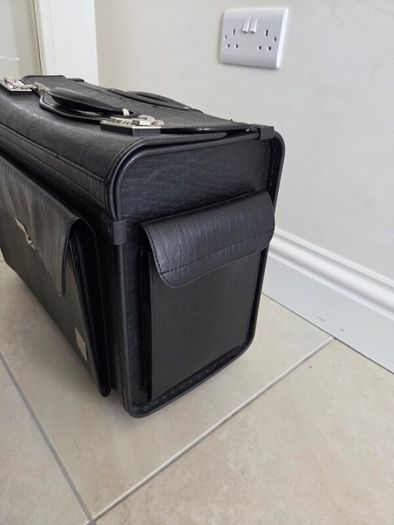 Pilot Case Briefcase