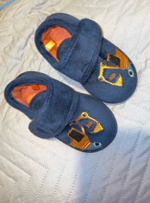 Dunnes Stores Digger Slippers size 6