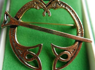 Vintage Beautiful Celtic Brooch made of Bronze