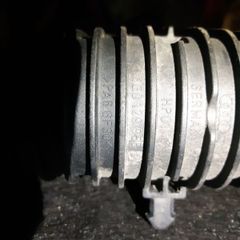 VW AUDI A4 B7 A6 C6  Intercooler Pulsation Damper 8E0129955