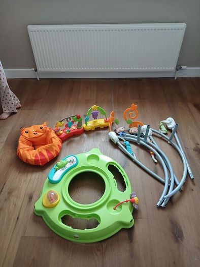 fisher price roaring rainforest jumparoo