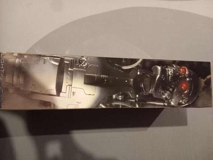 Terminator 2 18" Endoskeleton
