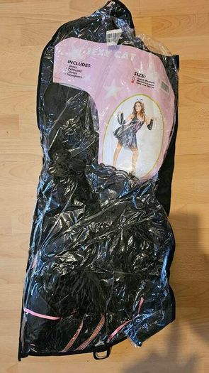 Halloween Costume - Sexy Cat