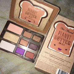 BNIB too faced peanut butter eyeshadow palette