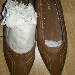 Brown Ladies Shoe Lady Storm brand Size 36 NEW
