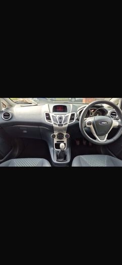 Ford Fiesta Titanium 1.25 5dr Only 101,000km