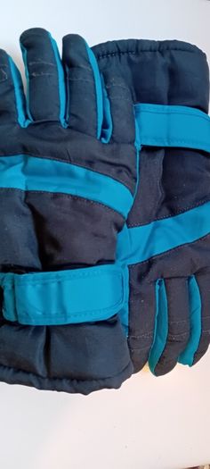 Boys Gloves 7-9yrs