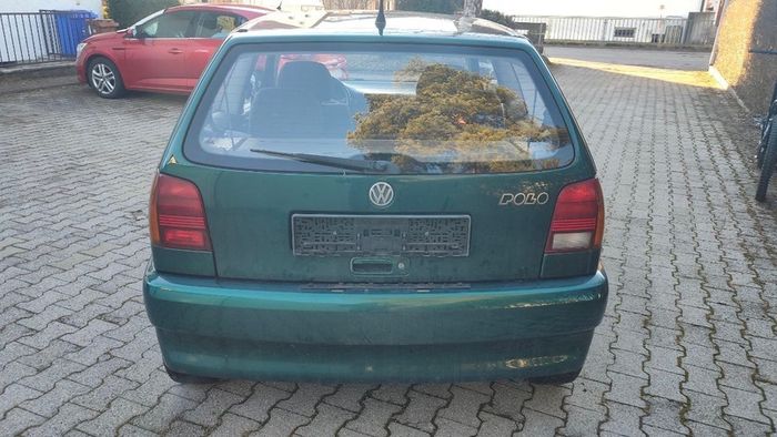 Volkswagen Polo 1.6 Petrol