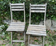 4 Wooden garden chairs