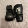 boxing gloves Image 2