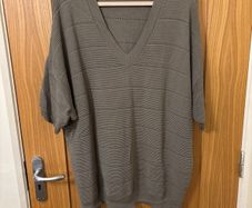 Women's jumper size xl