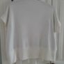 Peruzzi V Neck Pullover Image 4