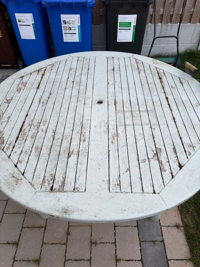 Large round garden table