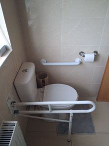 Drop down rails with legs