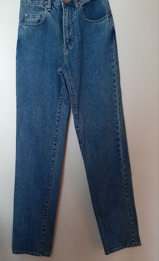 New Pepe jeans tag attached