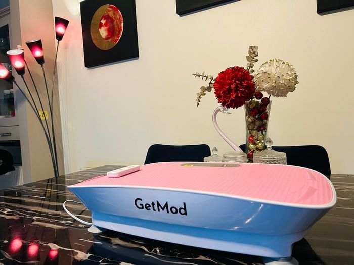 GetMod Smart Vibration Plate Treadmill Exercise Bike Upgraded for High Power Brushless Motor Bluetooth speaker with Enhanced Performance Exercise Machine Full Body Workout at home vibrational platform for Wellness and Fitness