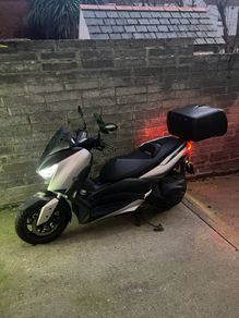 yamaha xmax 400 (no log book)