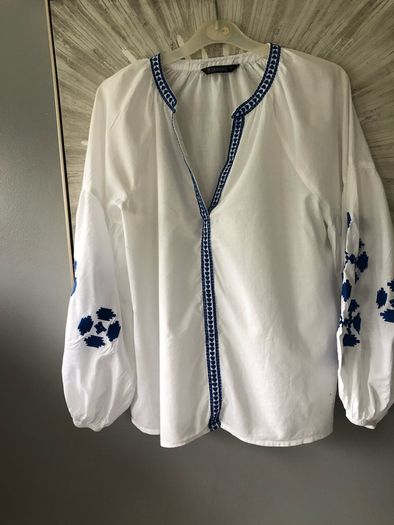 Ladies blouse size S