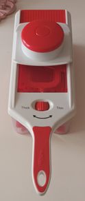 Multifunctional Vegetable Cutter