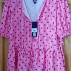lovely summer top.short sleeve..brand new