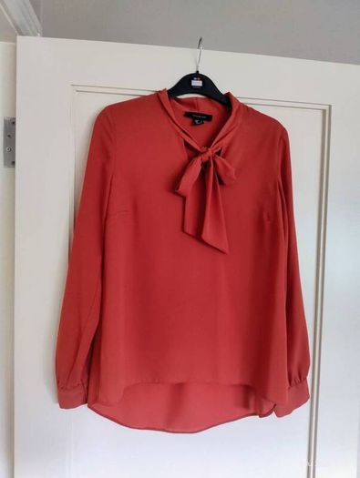 women's pussybow blouse