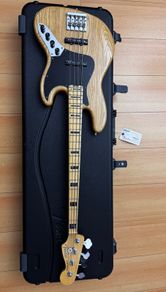 2016 Fender American Elite Jazz Bass, 4-string